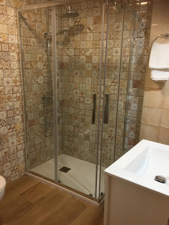 Hostal Lojo Кониль-де-ла-Фронтера Экстерьер фото